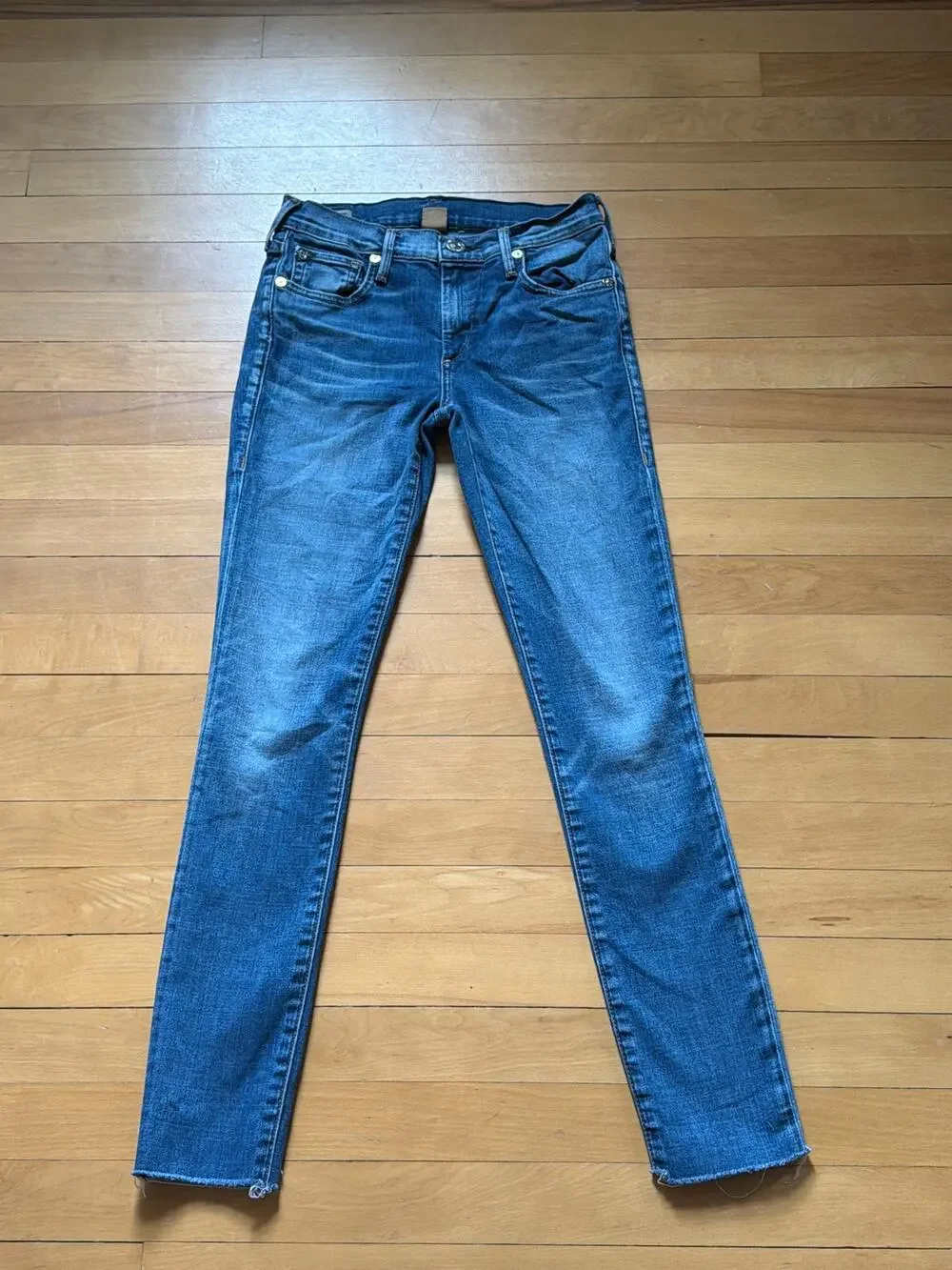 True Religion Size 25 Halle Mid Rise Super Skinny Blue Jeans
